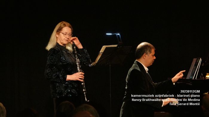 DSC07021- kamermuziek azijnfabriek -Nancy Braithwaite klarinet en Roderigo Robles de Medina piano  - 12jan2023 -  foto GerardMontE web