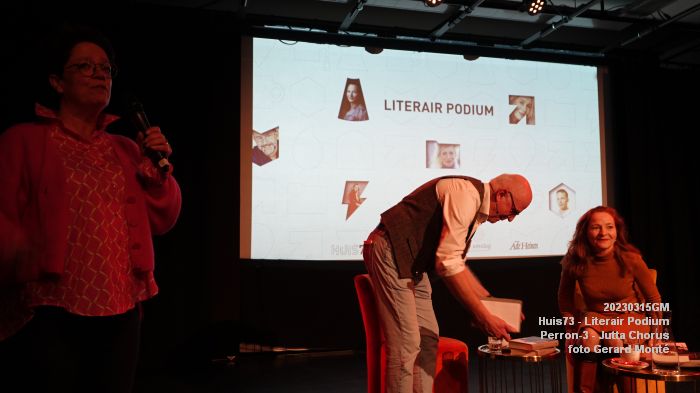 DSC01978- Huis73 - Literair Podium Perron-3 - Jutta Chorus - 15mrt2023 -  foto GerardMontE web