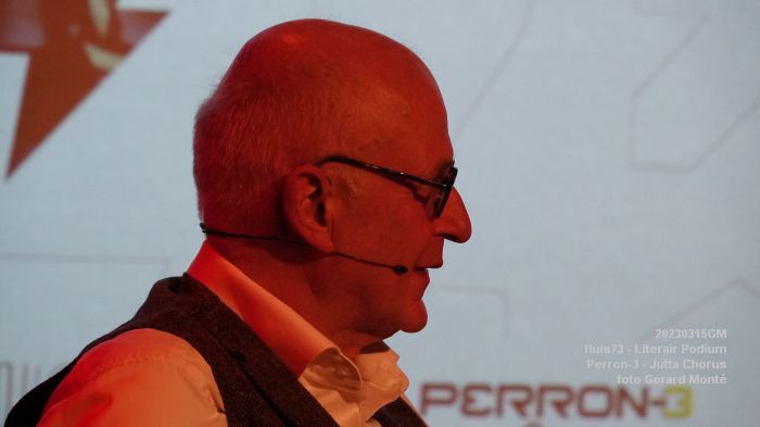 DSC01980- Huis73 - Literair Podium Perron-3 - Jutta Chorus - 15mrt2023 -  foto GerardMontE web
