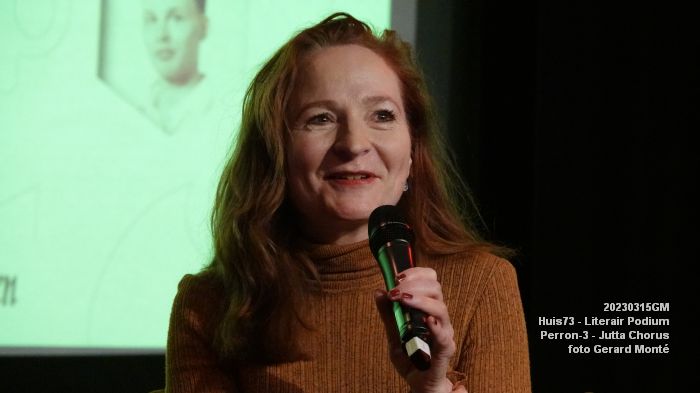 DSC01983- Huis73 - Literair Podium Perron-3 - Jutta Chorus - 15mrt2023 -  foto GerardMontE web