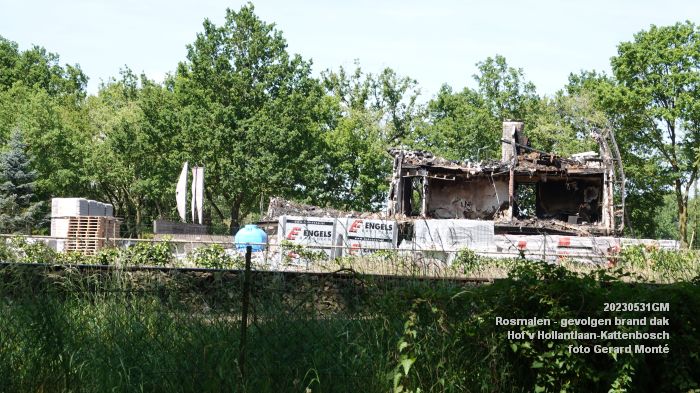 DSC07310- Rosmalen gevolgen brand rieten dak - Hof van Hollantlaan - Kattenbosch - 31mei2023 - foto GerardMontE web
