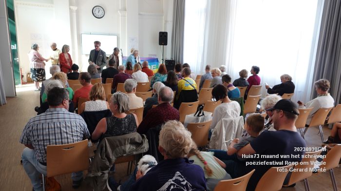 DSC04911- Huis73 Maand van het schrijven - poeziefestival Roep om Vrede - 30sep2023 - foto GerardMontE web