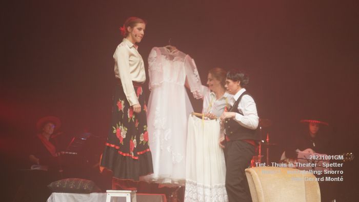 DSC04275- Huis73 - Tint Thuis in Theater - voorstelling Snorro - 1okt2023 - foto GerardMontE web