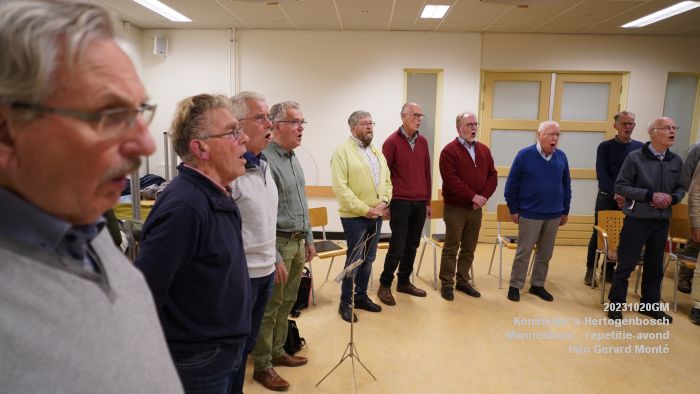 DSC05573- Koninklijk s-Hertogenbosch Mannenkoor - repetitie- 18okt2023 - foto GerardMontE web