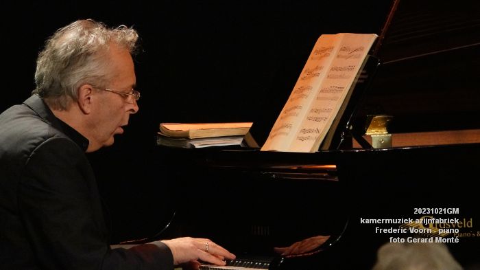 DSC06324- kamermuziek azijnfabriek - Frederic Voorn piano - 21okt2023 - foto GerardMontE web