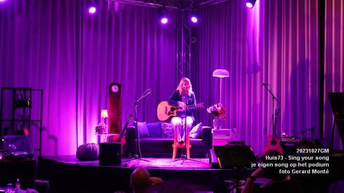 DSC07039- Huis73 - Sing your song - je eigen song op het podium - 27okt2023 - foto GerardMontE web