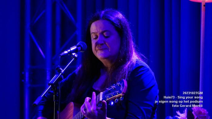 DSC07053- Huis73 - Sing your song - je eigen song op het podium - 27okt2023 - foto GerardMontE web