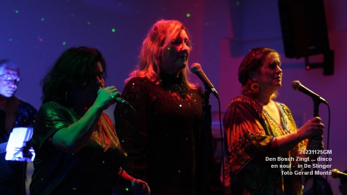 DSC08027- Den Bosch Zingt disco en soul - De Slinger - 25nov2023 - foto GerardMontE web