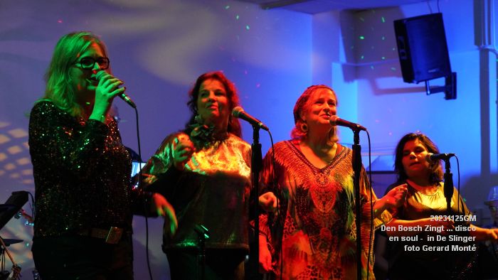 DSC08070- Den Bosch Zingt disco en soul - De Slinger - 25nov2023 - foto GerardMontE web