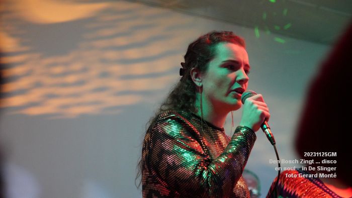 DSC08152- Den Bosch Zingt disco en soul - De Slinger - 25nov2023 - foto GerardMontE web