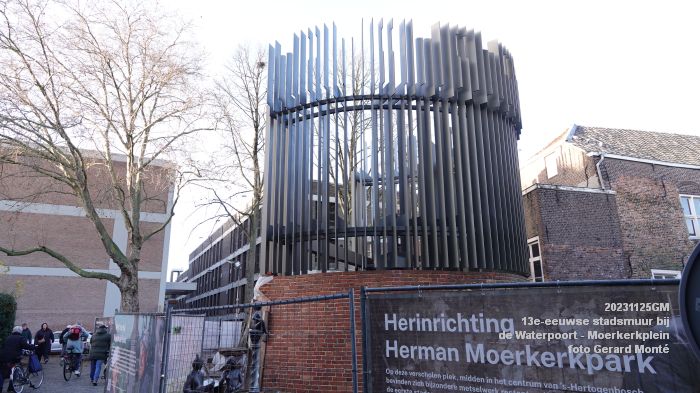 DSC00663- Reconstructie 13e-eeuwse stadsmuur - Waterpoort Moerkerkplein - 25nov2023 - foto GerardMontE web