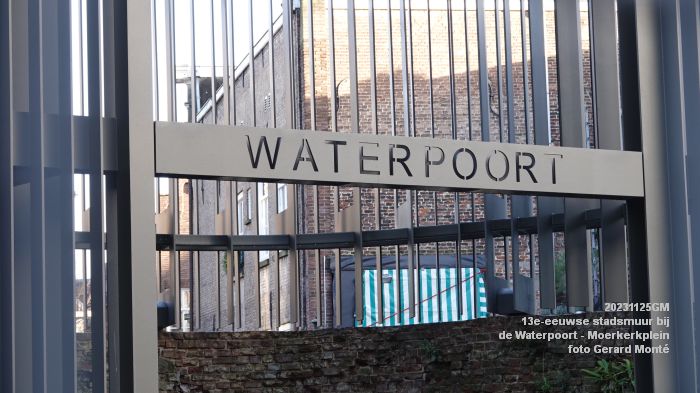 DSC00675- Reconstructie 13e-eeuwse stadsmuur - Waterpoort Moerkerkplein - 25nov2023 - foto GerardMontE web