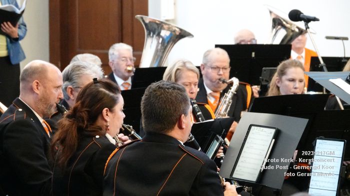 DSC02596- Grote Kerk - Kerstconcert - Harmonie Oude Post - Gemengd Koor - 17dec2023 - foto GerardMontE web