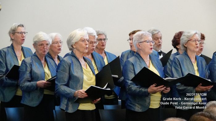 DSC02600- Grote Kerk - Kerstconcert - Harmonie Oude Post - Gemengd Koor - 17dec2023 - foto GerardMontE web