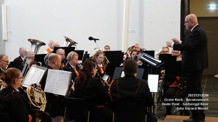 DSC02601- Grote Kerk - Kerstconcert - Harmonie Oude Post - Gemengd Koor - 17dec2023 - foto GerardMontE web