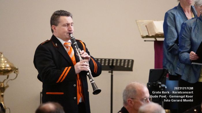 DSC02641- Grote Kerk - Kerstconcert - Harmonie Oude Post - Gemengd Koor - 17dec2023 - foto GerardMontE web