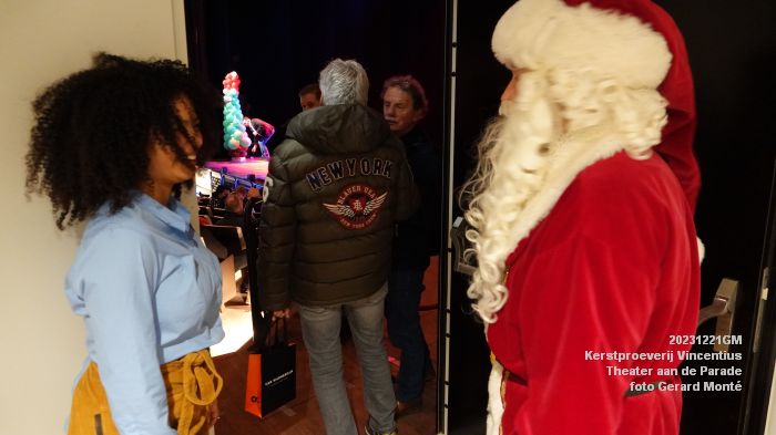 DSC02841- Kerstproeverij van Vincentius in het nieuwe Theater aan de Parade - 21dec2023 - foto GerardMontE web