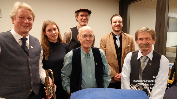 DSC02869- Kerstproeverij van Vincentius in het nieuwe Theater aan de Parade - 21dec2023 - foto GerardMontE web