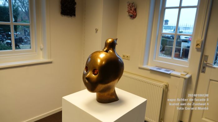 DSC03886- achter de facade - kunst aan de Zuidwal 4 - 6jan2024 - foto GerardMontE web