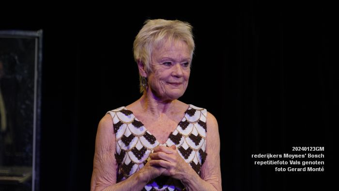 DSC01867- rederijkerskamer Moyses Bosch - repetitie Vals genoten - 23jan2024 - foto GerardMontE web