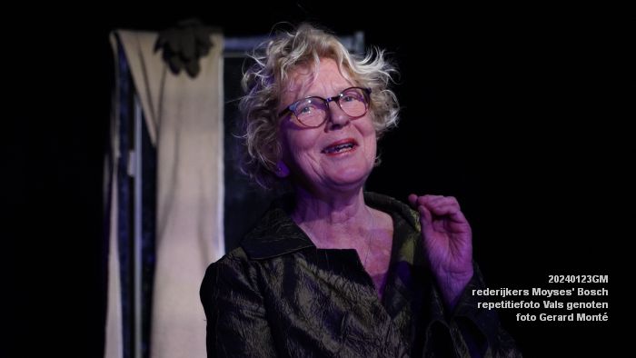 DSC01880- rederijkerskamer Moyses Bosch - repetitie Vals genoten - 23jan2024 - foto GerardMontE web