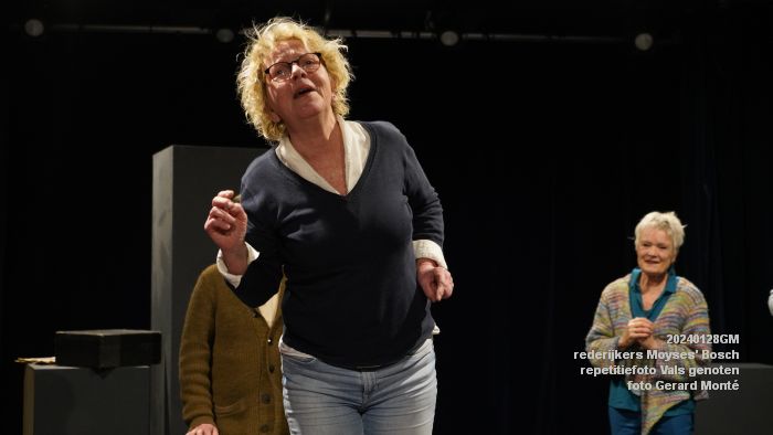 DSC02389- rederijkerskamer Moyses Bosch - repetitie Vals genoten - 28jan2024 - foto GerardMontE web
