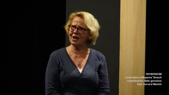 DSC02880- rederijkerskamer Moyses Bosch - repetitie Vals genoten - 6feb2024 - foto GerardMontE web