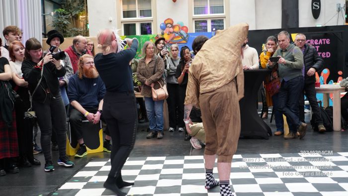 eDSC02656- Huis73 - Art United - presentaties van theater kunst dans en muziek - 4feb2024 - foto GerardMontE web