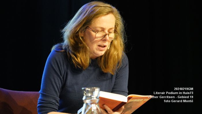 DSC04344- Literair Podium in Huis73 met Esther Gerritsen - Gebied 19 - 19feb024 - foto GerardMontE web