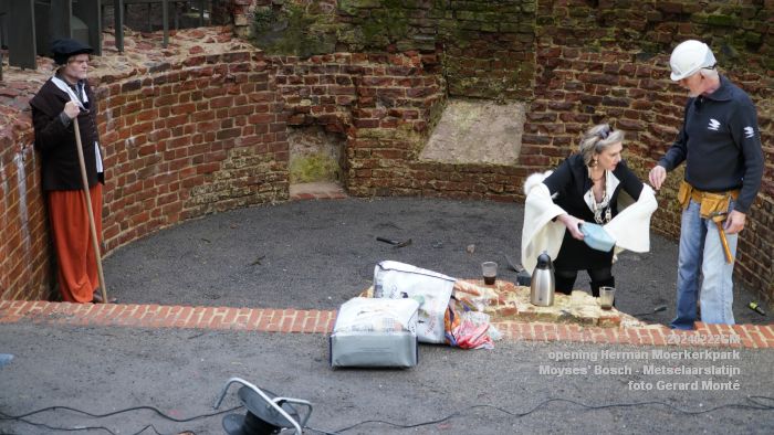 DSC04575- opening Moerkerkpark Moyses Bosch Metselaarslatijn - 22feb024 - foto GerardMontE web