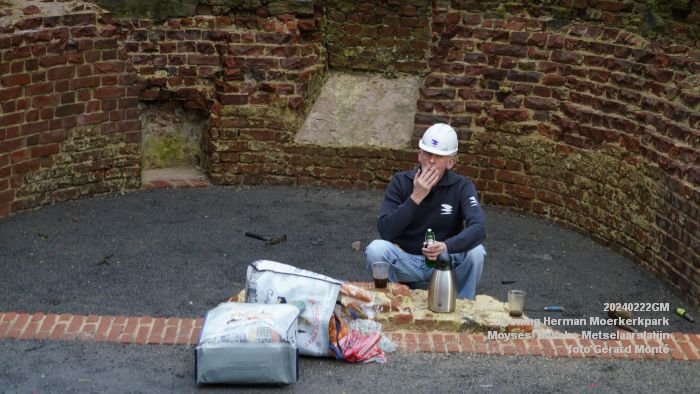 DSC04605- opening Moerkerkpark Moyses Bosch Metselaarslatijn - 22feb024 - foto GerardMontE web