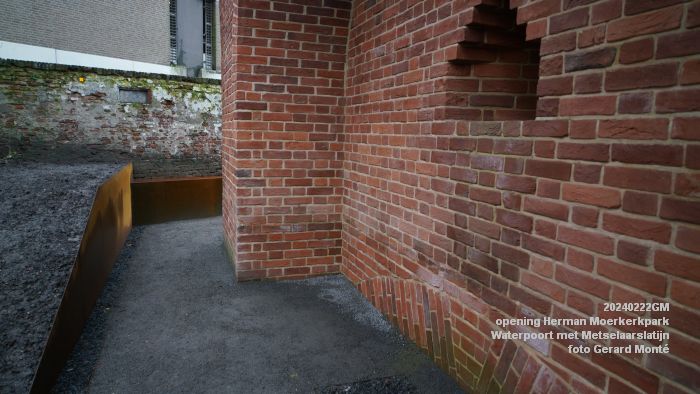 DSC04639- opening Moerkerkpark Waterpoort Metselaarslatijn - 22feb024 - foto GerardMontE web