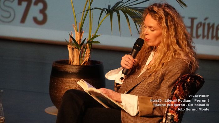 DSC00040- Literair Podium in Perron-3 met Roxane van Iperen - Dat beloof ik - 18mrt2024 - foto GerardMontE web