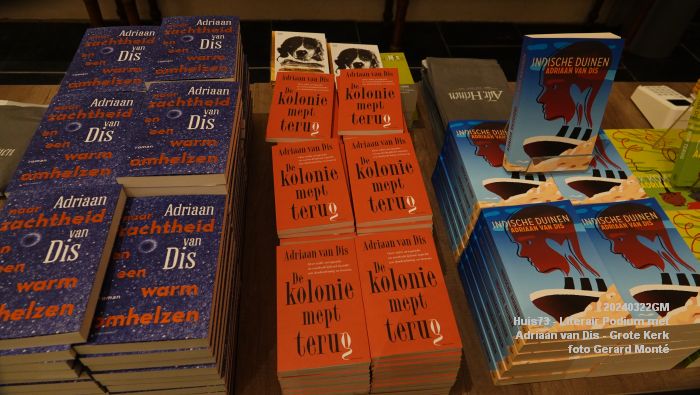 DSC00607- Literair Podium in de Grote Kerk - Adriaan van Dis - 22mrt2024 - foto GerardMontE web