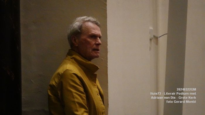DSC00617- Literair Podium in de Grote Kerk - Adriaan van Dis - 22mrt2024 - foto GerardMontE web