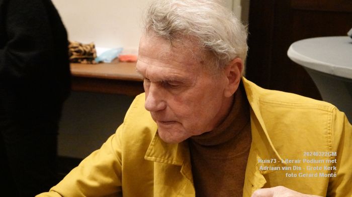 DSC00708- Literair Podium in de Grote Kerk - Adriaan van Dis - 22mrt2024 - foto GerardMontE web