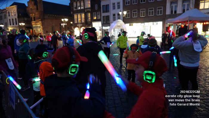DSC00518- eerste city glow loop den bosch van move the brain - 22mrt2024 - foto Gerard MontE web