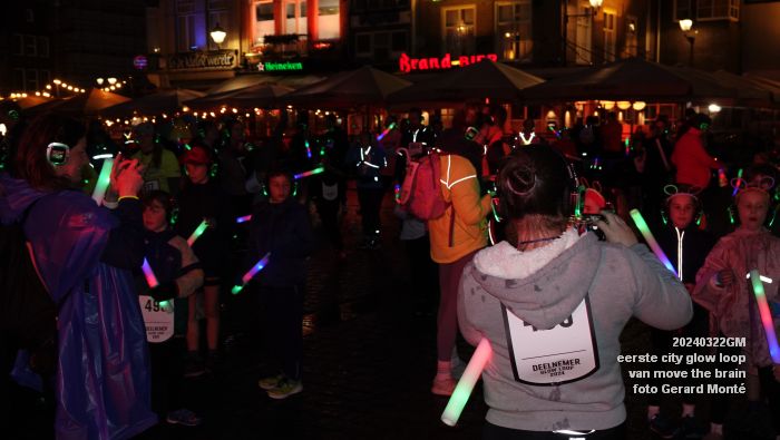 DSC00531- eerste city glow loop den bosch van move the brain - 22mrt2024 - foto Gerard MontE web