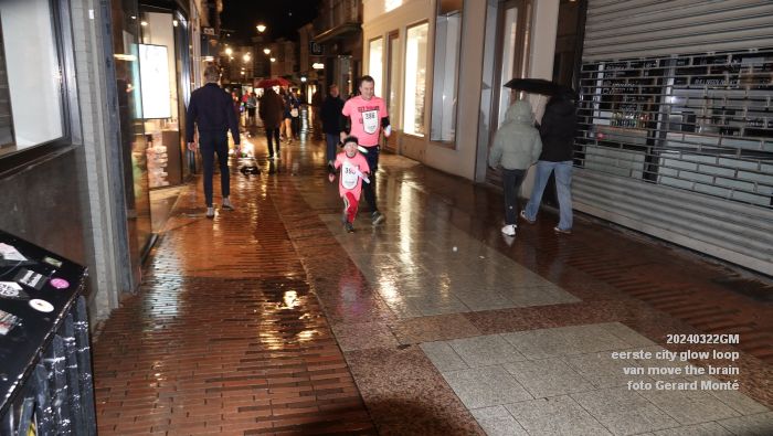 DSC00585- eerste city glow loop den bosch van move the brain - 22mrt2024 - foto Gerard MontE web