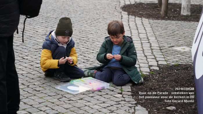 DSC07872- Vuur op de Parade - ontsteken van het paasvuur voor de kerken in Den Bosch - 30mrt2024 - foto Gerard MontE web