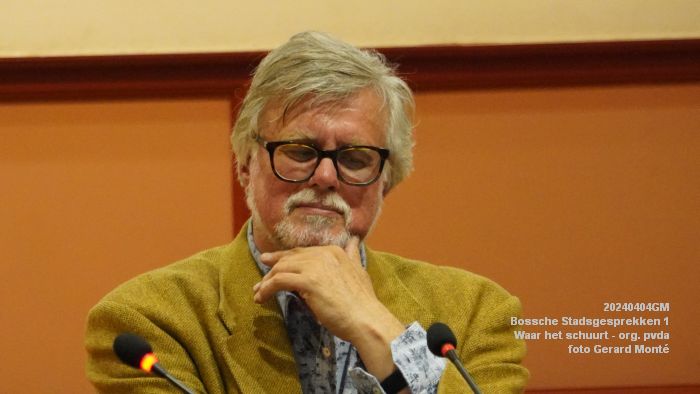 DSC08191- Stadsgesprekken  -  Waar het schuurt - scc Helftheuvel - 4apr2024 - foto Gerard MontE web