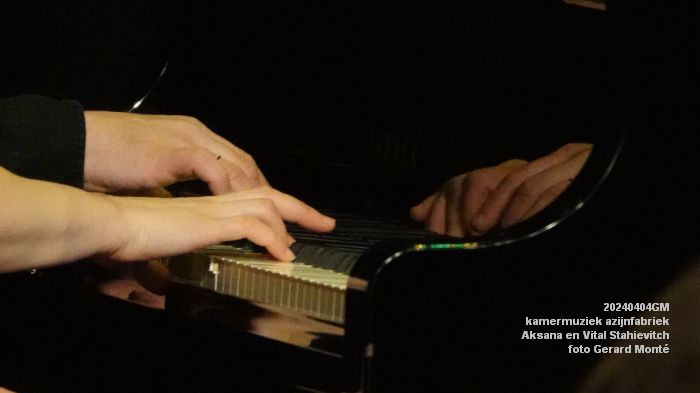 DSC02136-  kamermuziek azijnfabriek - piano-duo Aksana en Vital Stahievitch - 4apr2024 - foto Gerard MontE web