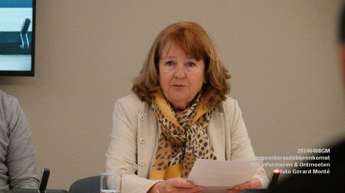 DSC02498-  i en o - gemeenteraadsbijeenkomst- I-O Informeren-Ontmoeten - 8apr2024 - foto Gerard MontE web