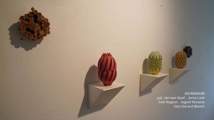 DSC00071- galerie Jan van Hoof - Joris Link - Rob Regeer - Ingrid Simons - 5mei2024 - foto Gerard MontE web