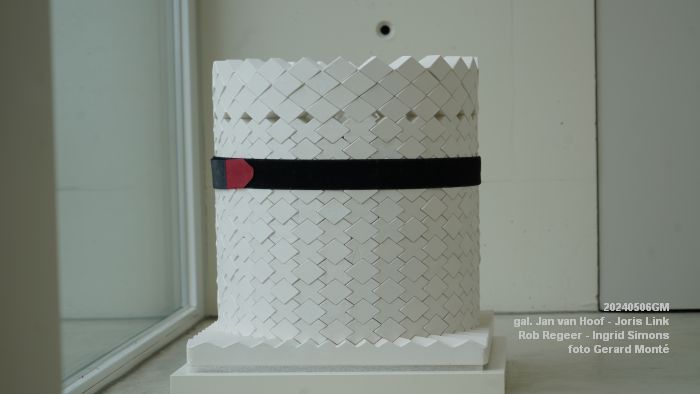 DSC00079- galerie Jan van Hoof - Joris Link - Rob Regeer - Ingrid Simons - 5mei2024 - foto Gerard MontE web