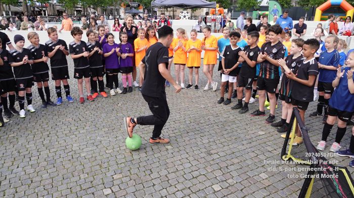 DSC06212- finale straatvoetbal Parade - 7mei2024 - foto Gerard MontE web