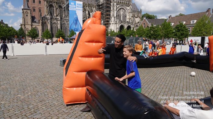 DSC06255- finale straatvoetbal Parade - 7mei2024 - foto Gerard MontE web