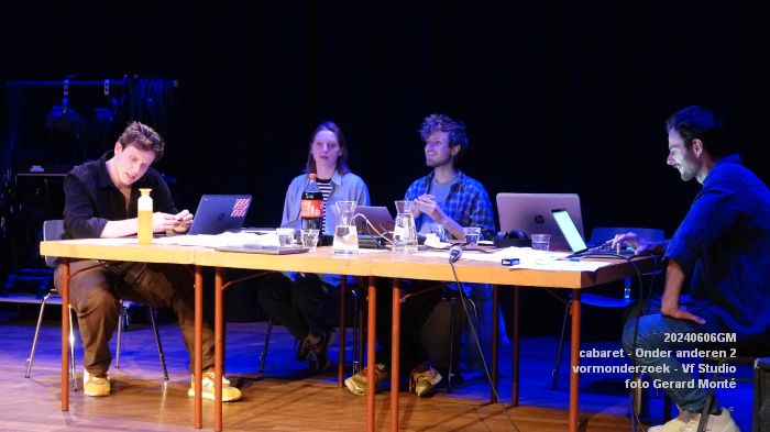 eDSC09443- cabaret Onder anderen - vormonderzoek Vf Studio v - 6juni2024 - foto Gerard MontE web