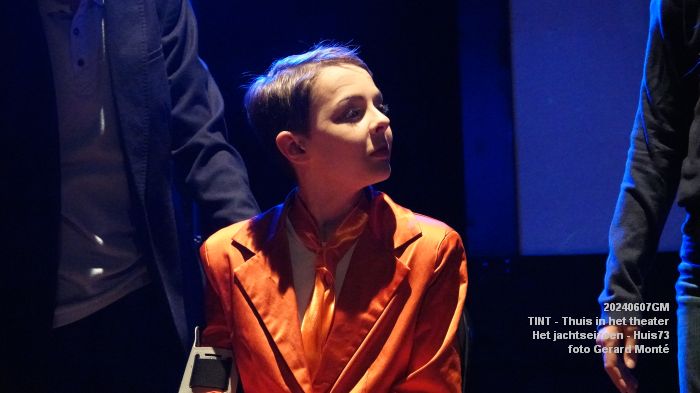 DSC09551- Huis73 - Tint Thuis in het theater - Het jachtseizoen - 7juni2024 - foto Gerard MontE web