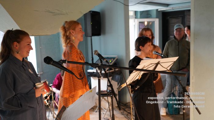DSC01665- expositie performance en optreden Ongekend op de Tramkade - Diy-festival - 8juni2024 - foto Gerard MontE web